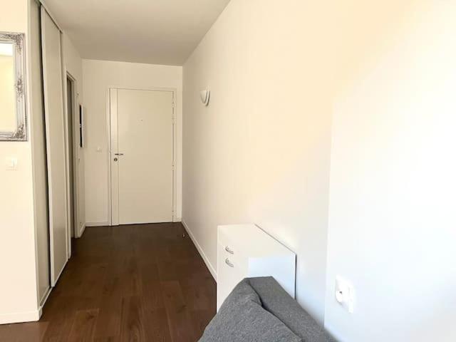 Appartement Studio - Disney-Paris Gare 2Min à Bussy-Saint-Georges Extérieur photo